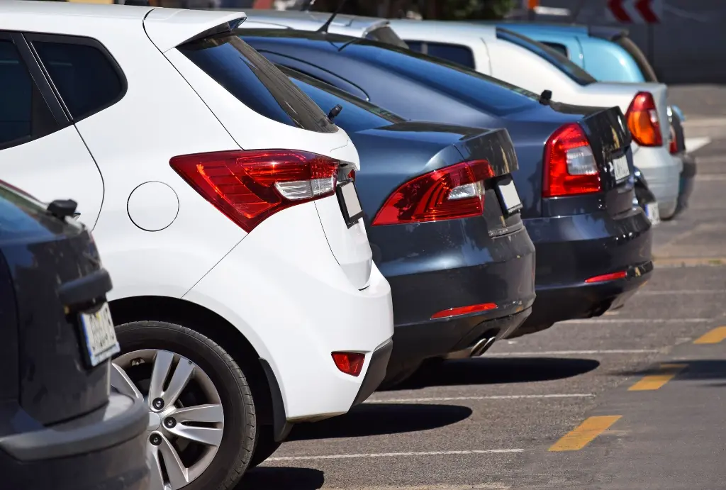 Parking_lot.webp